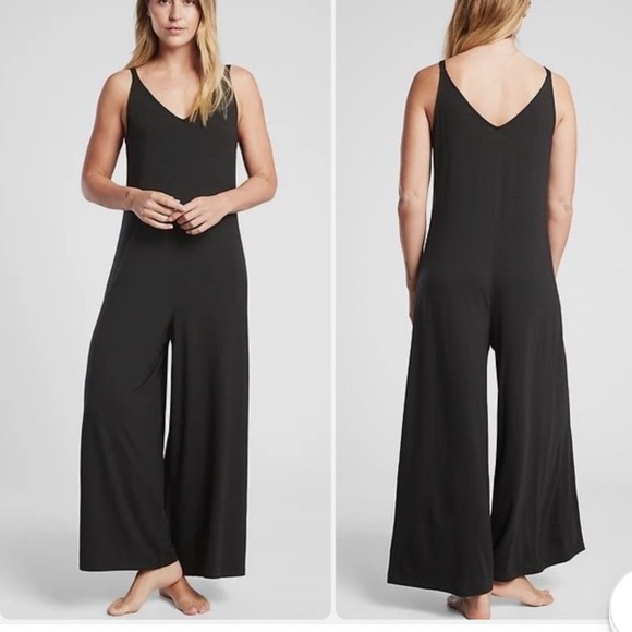 ATHLETA NWT NIGHTIME BLISS SLEEP V NECK SOFT ROMPER SIZE MEDIUM - Picture 2 of 6